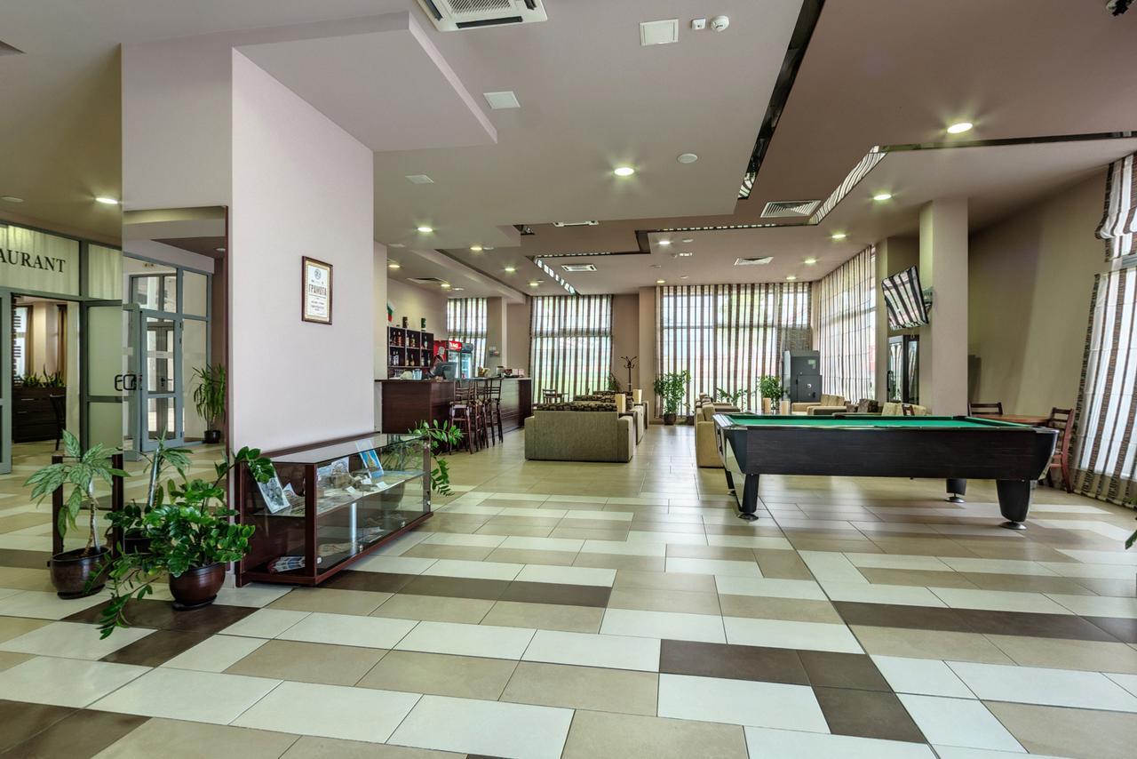 סמוקוב Hotel Arena מראה חיצוני תמונה